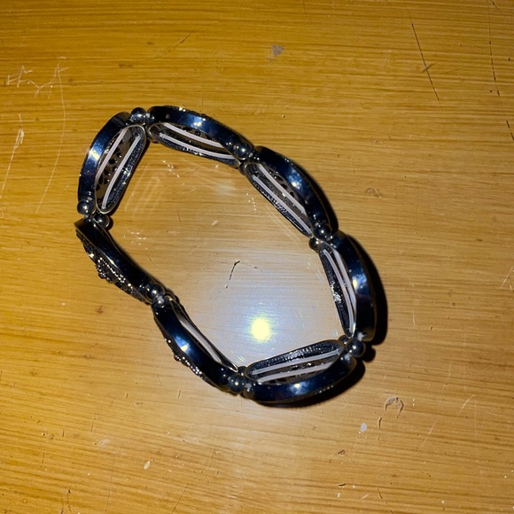 Stretchy braclet - Picture 2 of 2